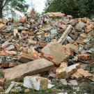 Куда девать строительный мусор после ремонта: пошаговое руководство